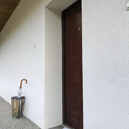 Summer House * Тузла